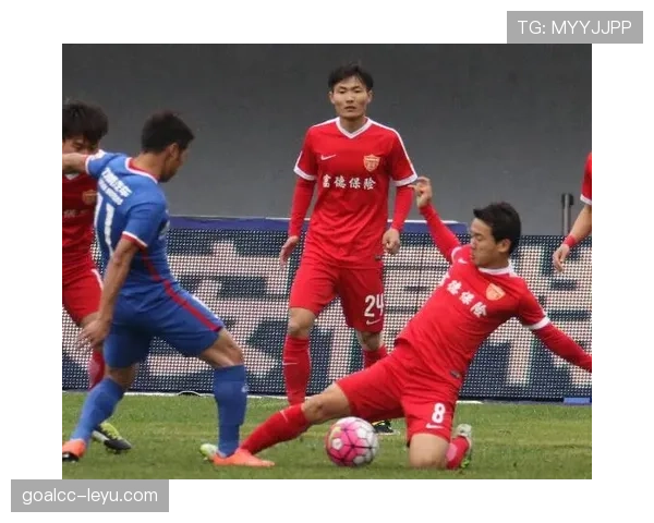 皮克传球能力出色,稳步提升球队中场组织能力 皮克传球能力出色,稳步提升球队中场组织能力