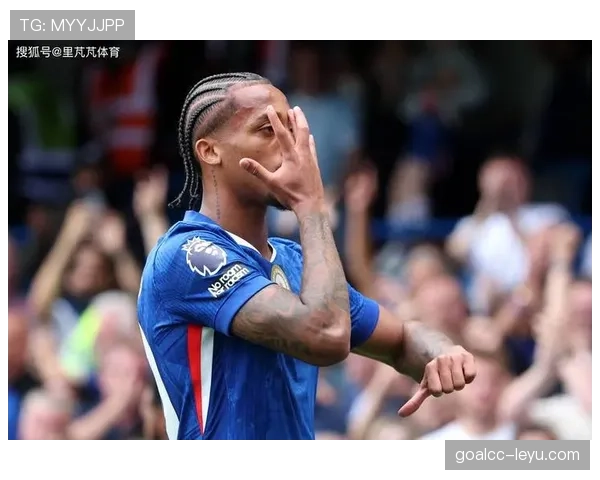 阿尔特塔中锋表现出色助力球队连胜 状态回暖引发关注