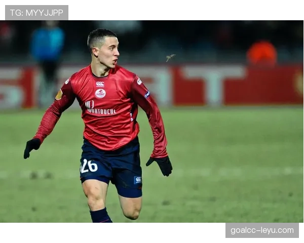 马克斯韦尔·科雷亚助英超球队重焕生机,状态回升引瞩目 马克斯韦尔·科雷亚助英超球队重焕生机,状态回升引瞩目