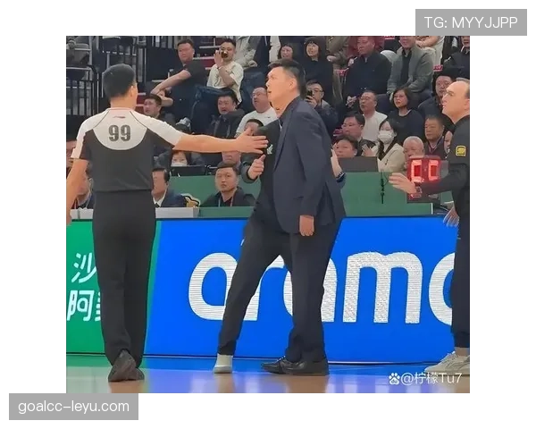 沃克传中技术持续精进，助球队进攻端表现抢眼