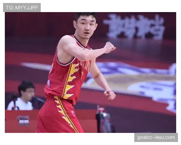 张琳芃状态回暖，稳健防守助球队筑牢后防线