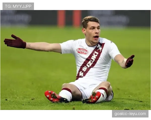 米哈伊洛·穆德里克在英超赛场表现稳健，备受球迷关注与热议